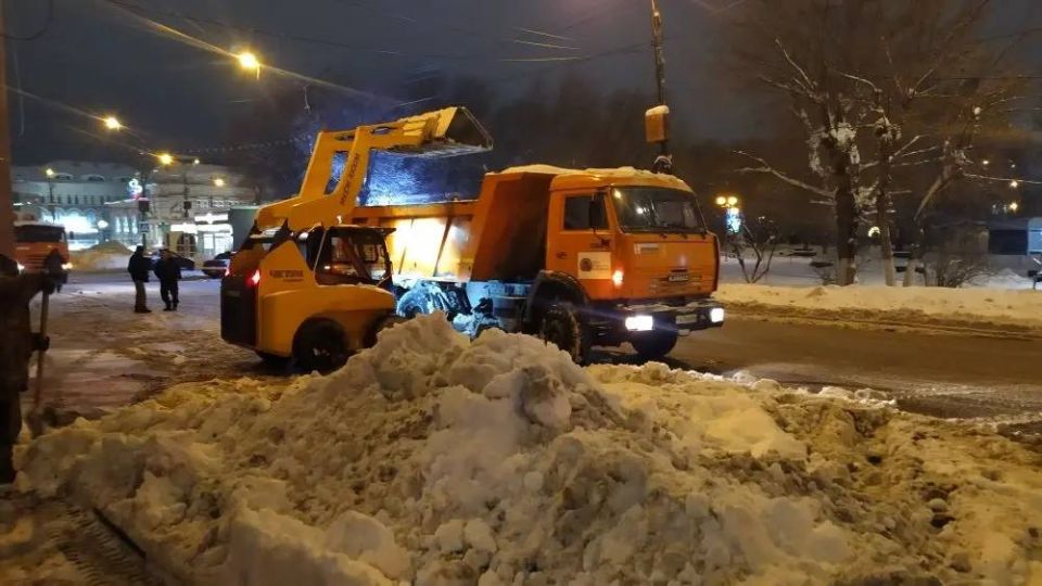 � ������ ���� ���� �������� ����� 2000 ���������� ������� ����