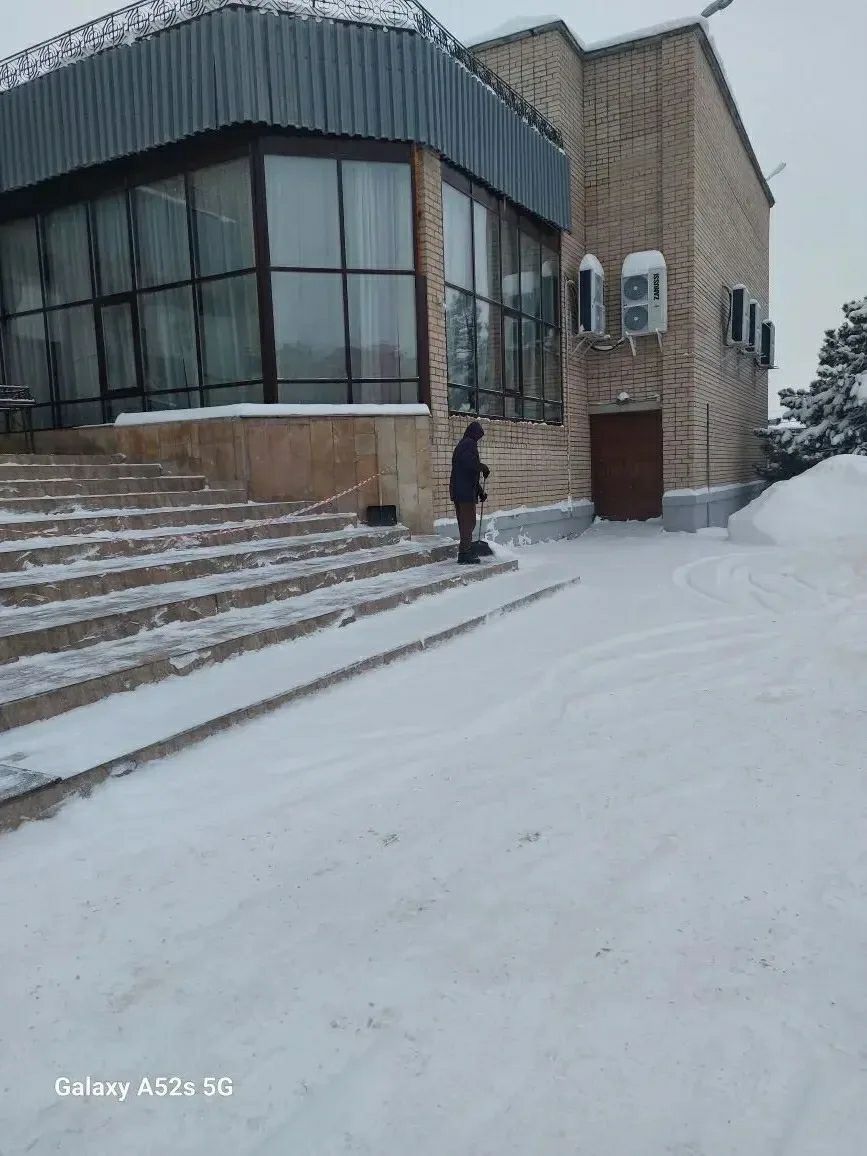 Наталия Щелканова проверила, как убирают снег на территории учреждений культуры Наталия Щелканова проверила, как убирают снег на территории учреждений культуры