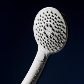 Как легко справиться с засорением душевой лейки: простые методы на каждый день