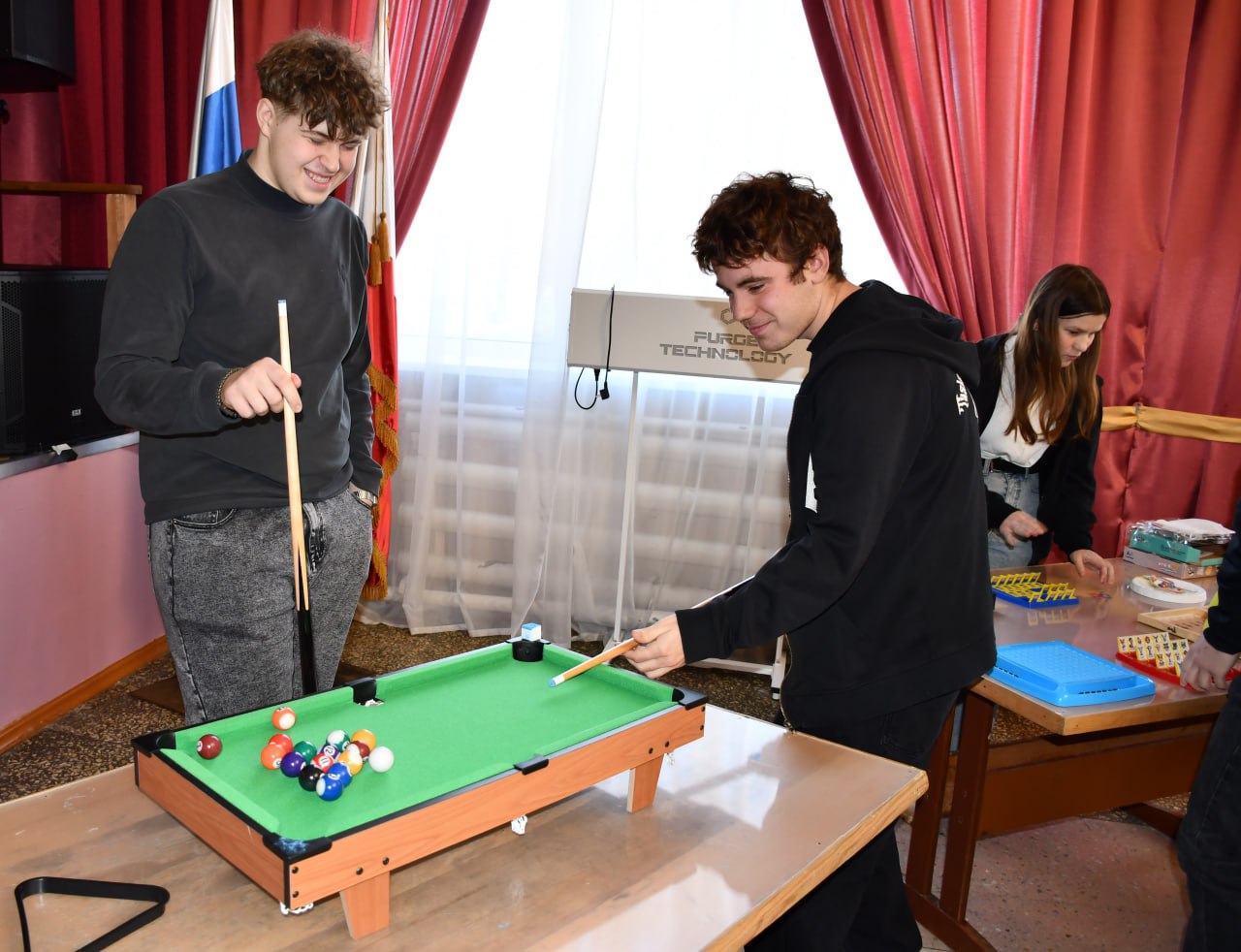 Поволжский колледж выиграл грант на создание молодежного клуба Поволжский колледж выиграл грант на создание молодежного клуба