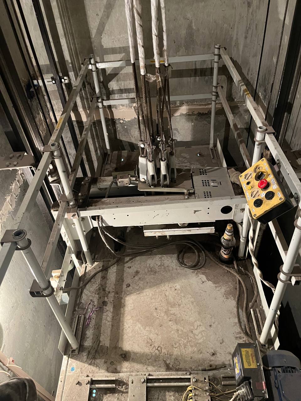 Прокуратура Заводского района Саратова проводит проверку исполнения управляющими организациями требований законодательства при эксплуатации лифтового оборудования в многоквартирных домах Прокуратура Заводского района Саратова проводит проверку исполнения управляющими организациями требований законодательства при эксплуатации лифтового оборудования в многоквартирных домах