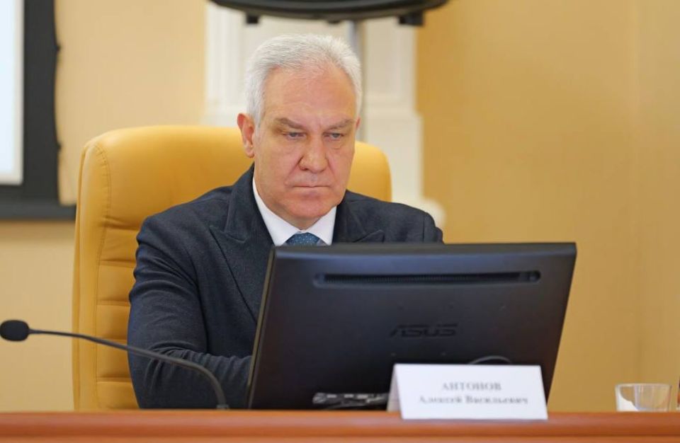 �� ��������� �������� ����������� ����������� ������� ����������: ������ ������ �������� �������� ������� � ������� ������ ��������� ����� �������