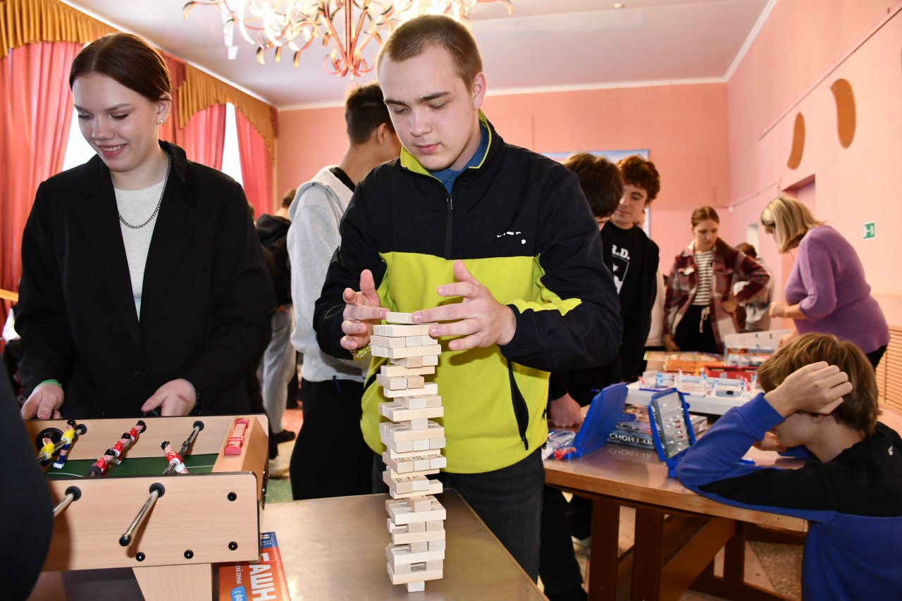 Поволжский колледж выиграл грант на создание молодежного клуба Поволжский колледж выиграл грант на создание молодежного клуба