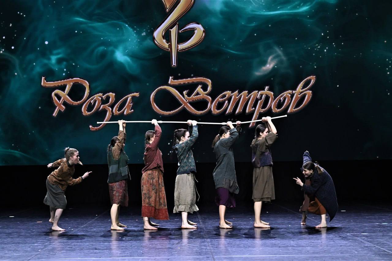 Саратовские коллективы представят город на Гала-концерте финала Международного конкурса исполнительского искусства «Роза Ветров» в Москве Саратовские коллективы представят город на Гала-концерте финала Международного конкурса исполнительского искусства «Роза Ветров» в Москве