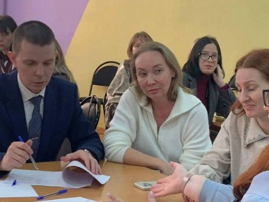 Руководители Саратовских школ обсудили стратегию развития до 2028 года