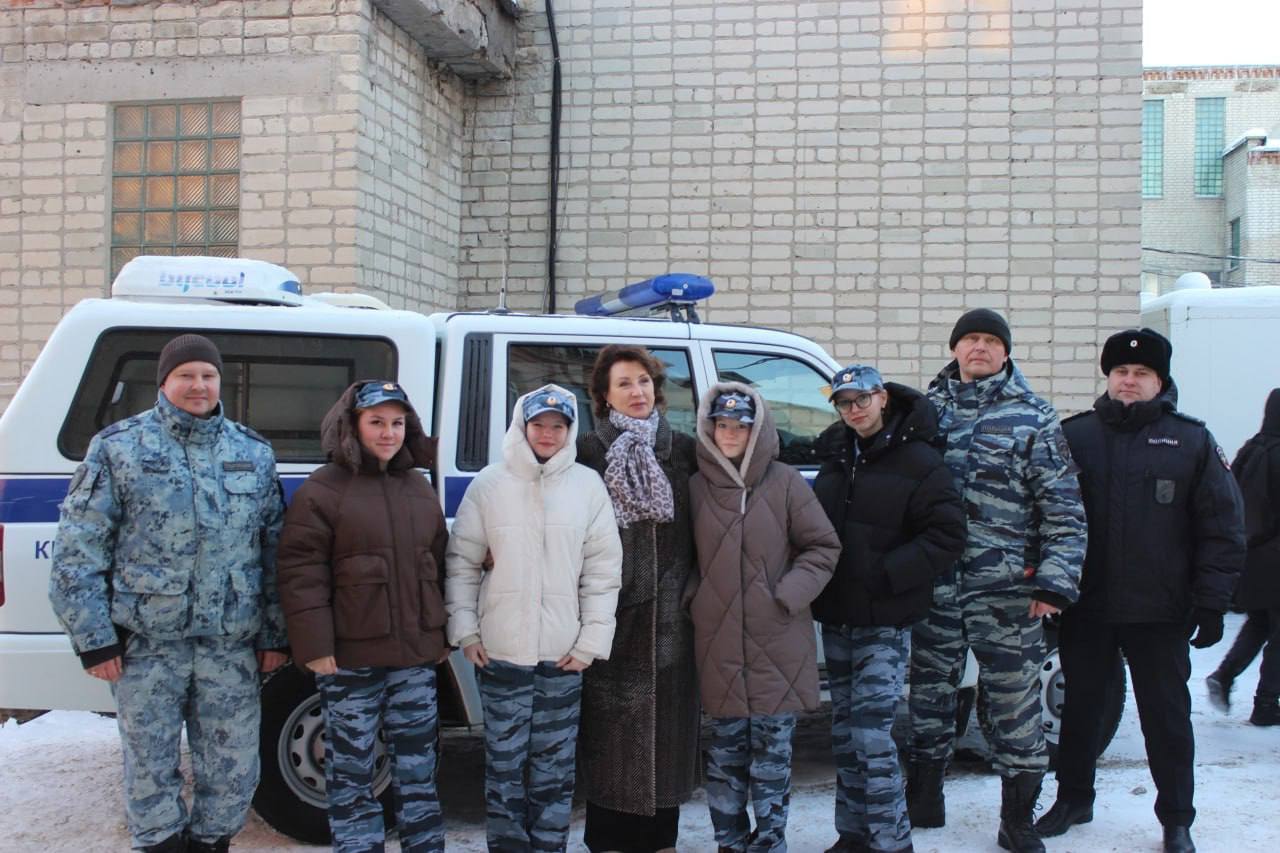 Ежегодная Всероссийская акция МВД России «Студенческий десант» - 2026 и акция «Связь поколений» состоялась в г. Балашов Ежегодная Всероссийская акция МВД России «Студенческий десант» - 2026 и акция «Связь поколений» состоялась в г. Балашов