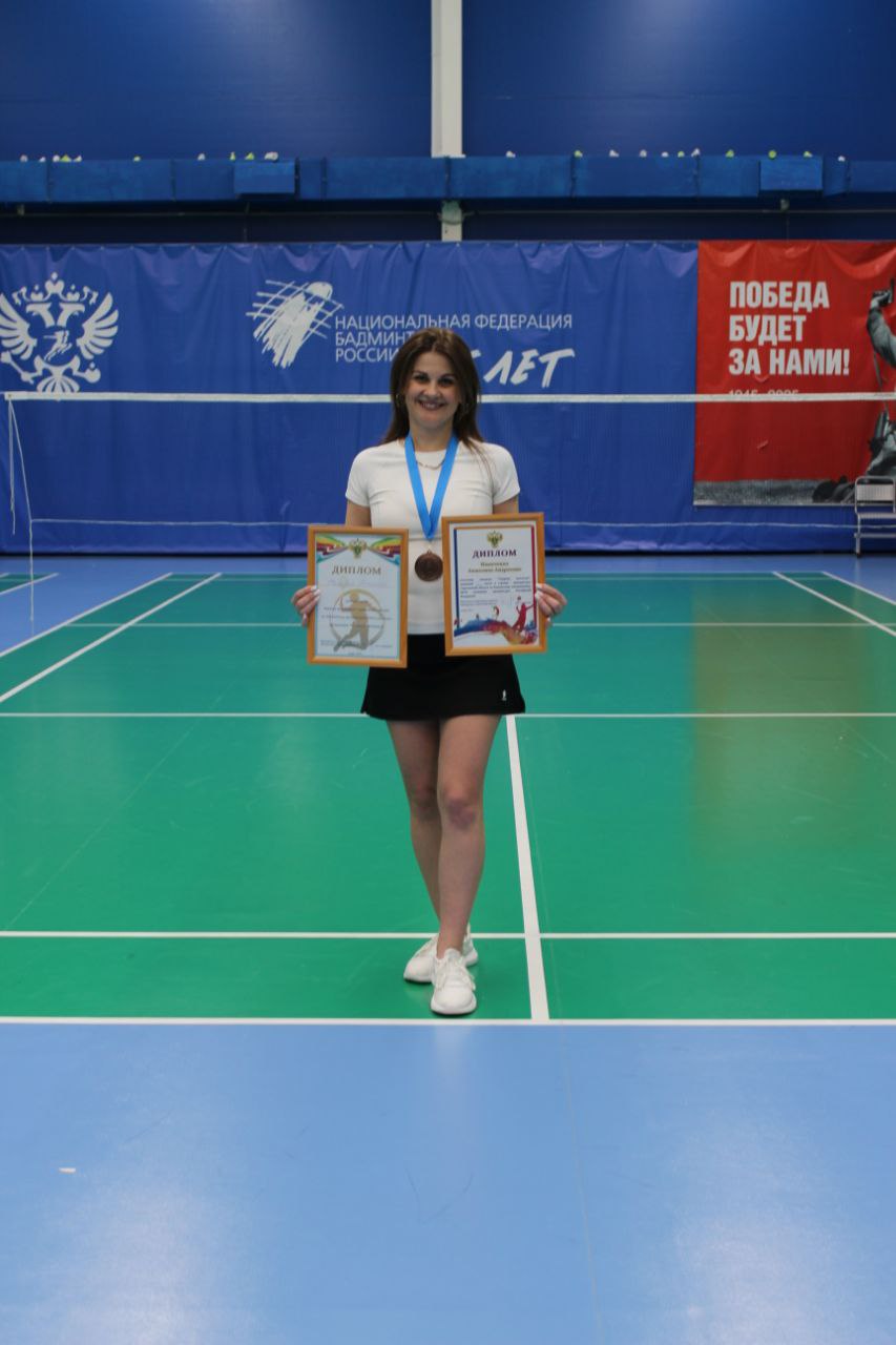 По инициативе прокурора Саратовской области Сергея Филипенко в рамках мероприятий, приуроченных к 304-й годовщине прокуратуры Российской Федерации, состоялся турнир по бадминтону среди работников надзорного ведомства По инициативе прокурора Саратовской области Сергея Филипенко в рамках мероприятий, приуроченных к 304-й годовщине прокуратуры Российской Федерации, состоялся турнир по бадминтону среди работников надзорного ведомства