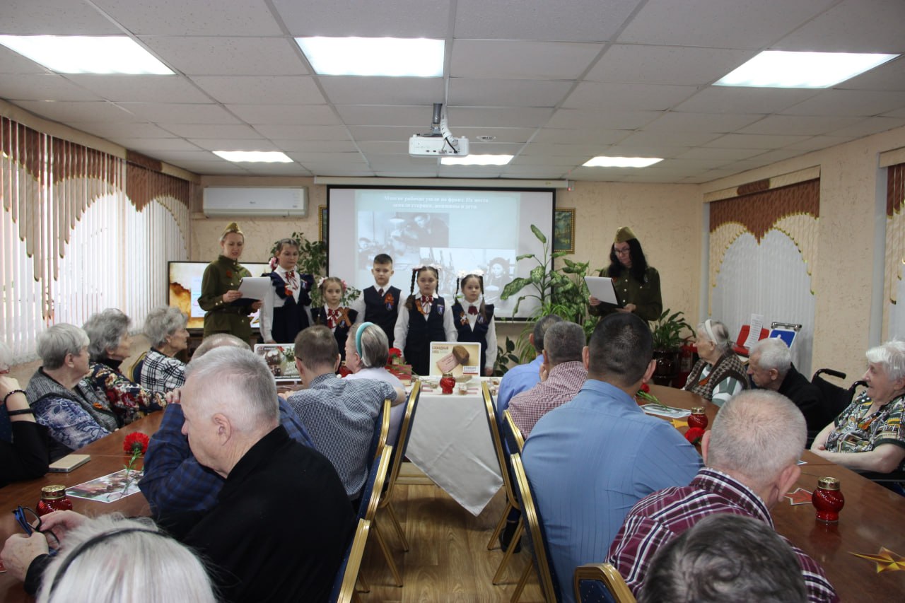 «Чтить и помнить подвиг»: в социозащитных учреждениях проходят мероприятия ко Дню освобождения Ленинграда от блокады «Чтить и помнить подвиг»: в социозащитных учреждениях проходят мероприятия ко Дню освобождения Ленинграда от блокады