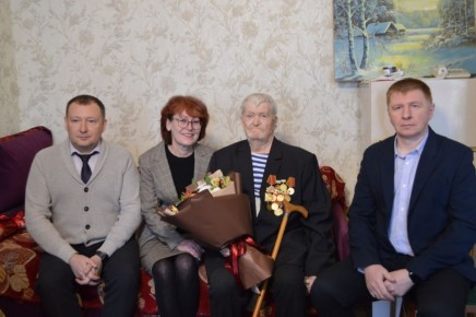 Сегодня исполнилось 90 лет жителю блокадного Ленинграда Колесову Евгению Константиновичу