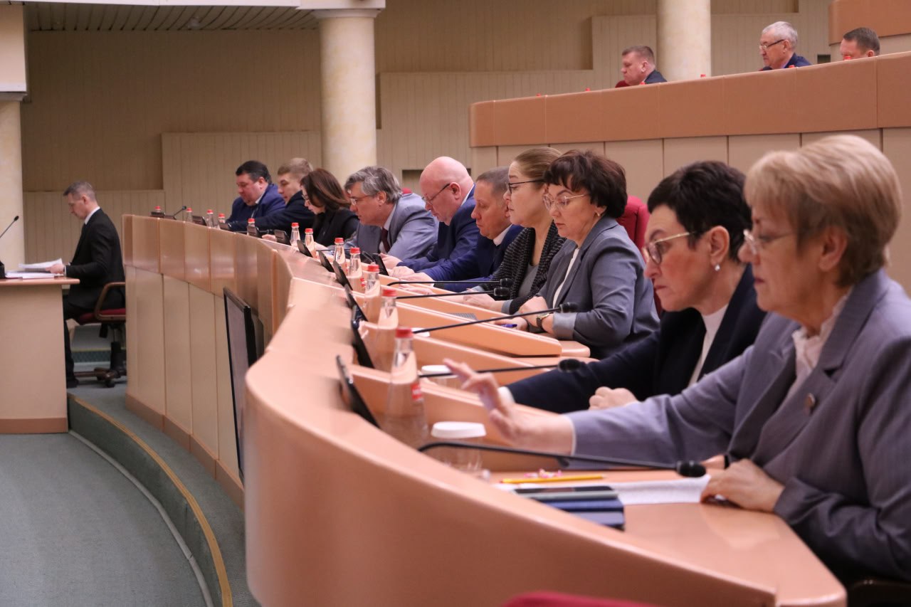 Омбудсменов в Саратовской области смогут назначать с помощью электронного голосования