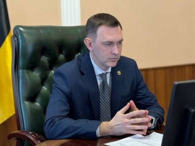 Подведены итоги работы по сносу незаконных торговых объектов и рекламных конструкций в Энгельсском районе за 2025 год