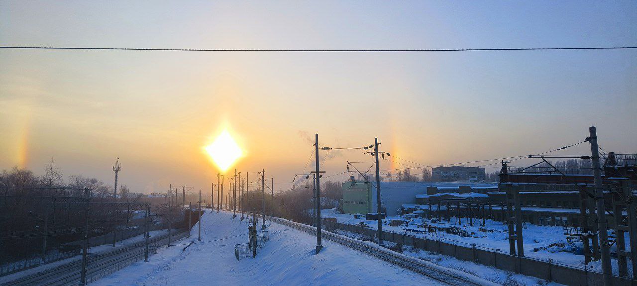 Солнечное гало в объективах наших подписчиков