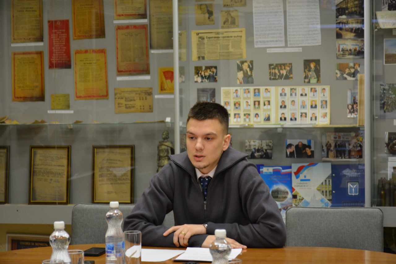 Молодежный парламент при Саратовской городской Думе утвердил план работы на предстоящий год Молодежный парламент при Саратовской городской Думе утвердил план работы на предстоящий год