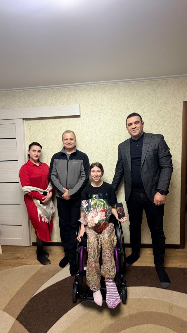 Балаковские боксёры навестили детей с ограниченными возможностями здоровья Балаковские боксёры навестили детей с ограниченными возможностями здоровья