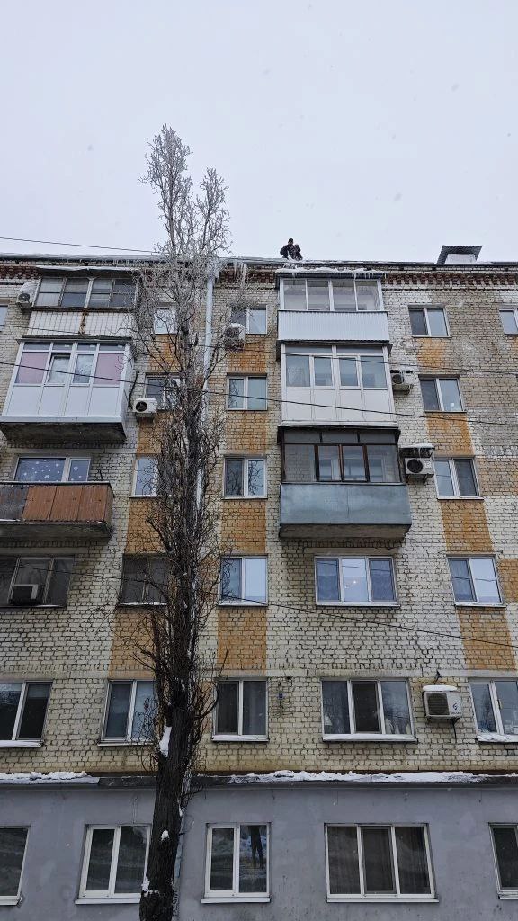 Комитет по ЖКХ контролирует уборку дворовых территорий Комитет по ЖКХ контролирует уборку дворовых территорий