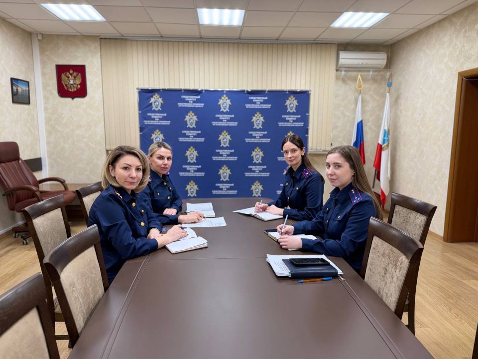 В следственном управлении Следственного комитета Российской Федерации по Саратовской области состоялось очередное заседание Женского совета
