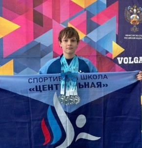 � ����� ���������� 1 ���� ��������������� ������������ �� �������� �������� ���� ���������, ������� �������� � 31 ������ �� 1 �������