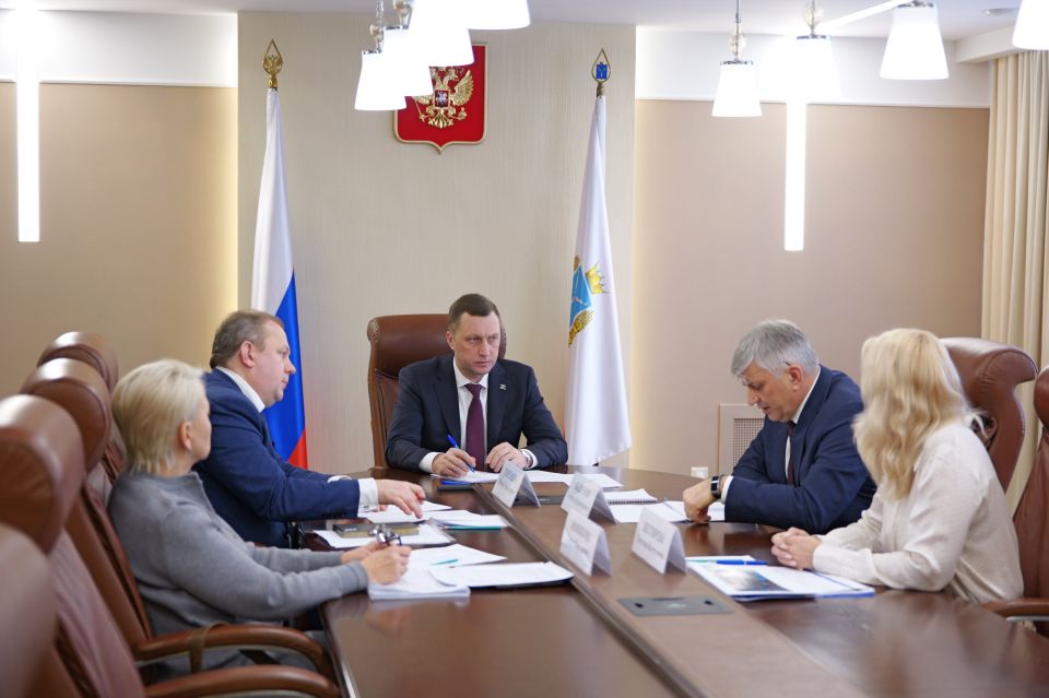 �� ���������� ����������� ������� ��� ����� 800 ����� ����������� ���������� � ������������� � ������ ��������� ���������� �������������