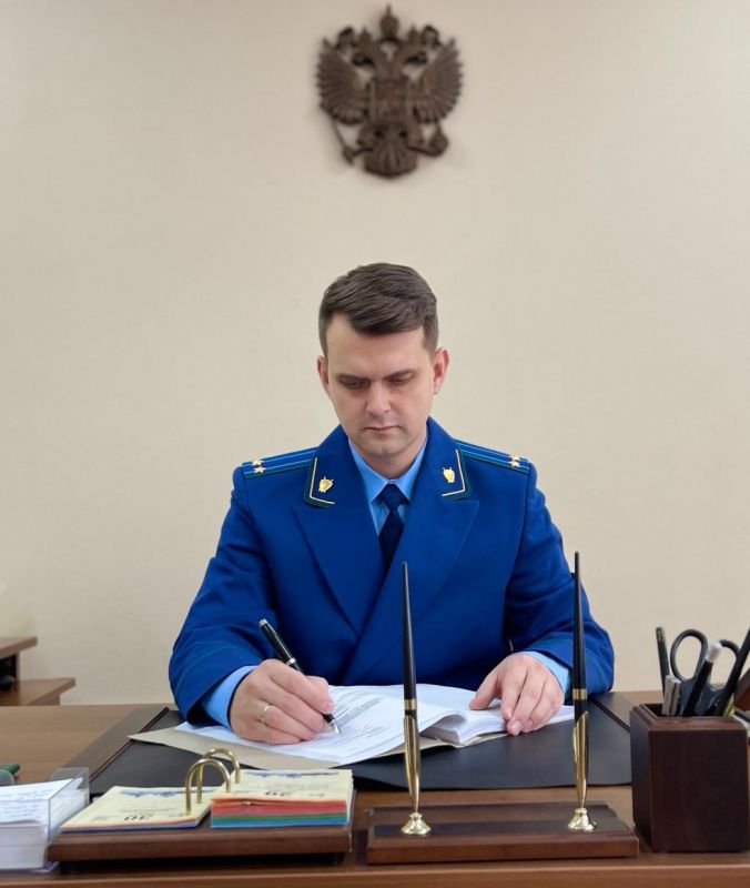 Заместитель прокурора г. Энгельса Никита Вальков утвердил обвинительное заключение в отношении 37-летнего местного жителя