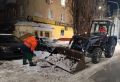 В городе продолжаются плановые работы по уборке снега и наледи