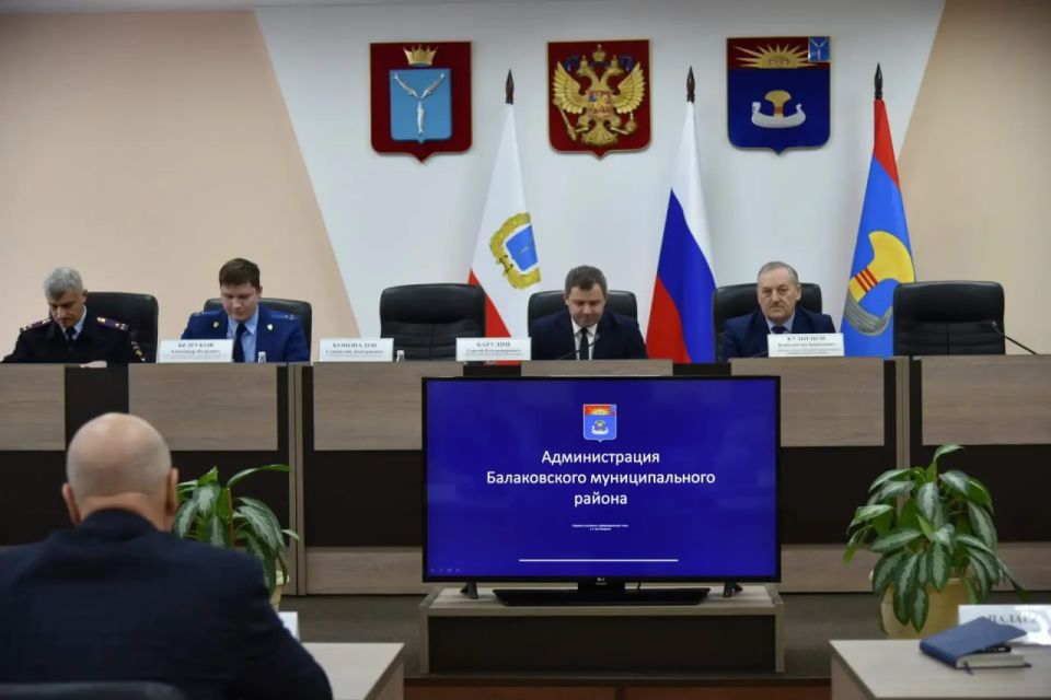 Сегодня провели постоянно действующее совещание