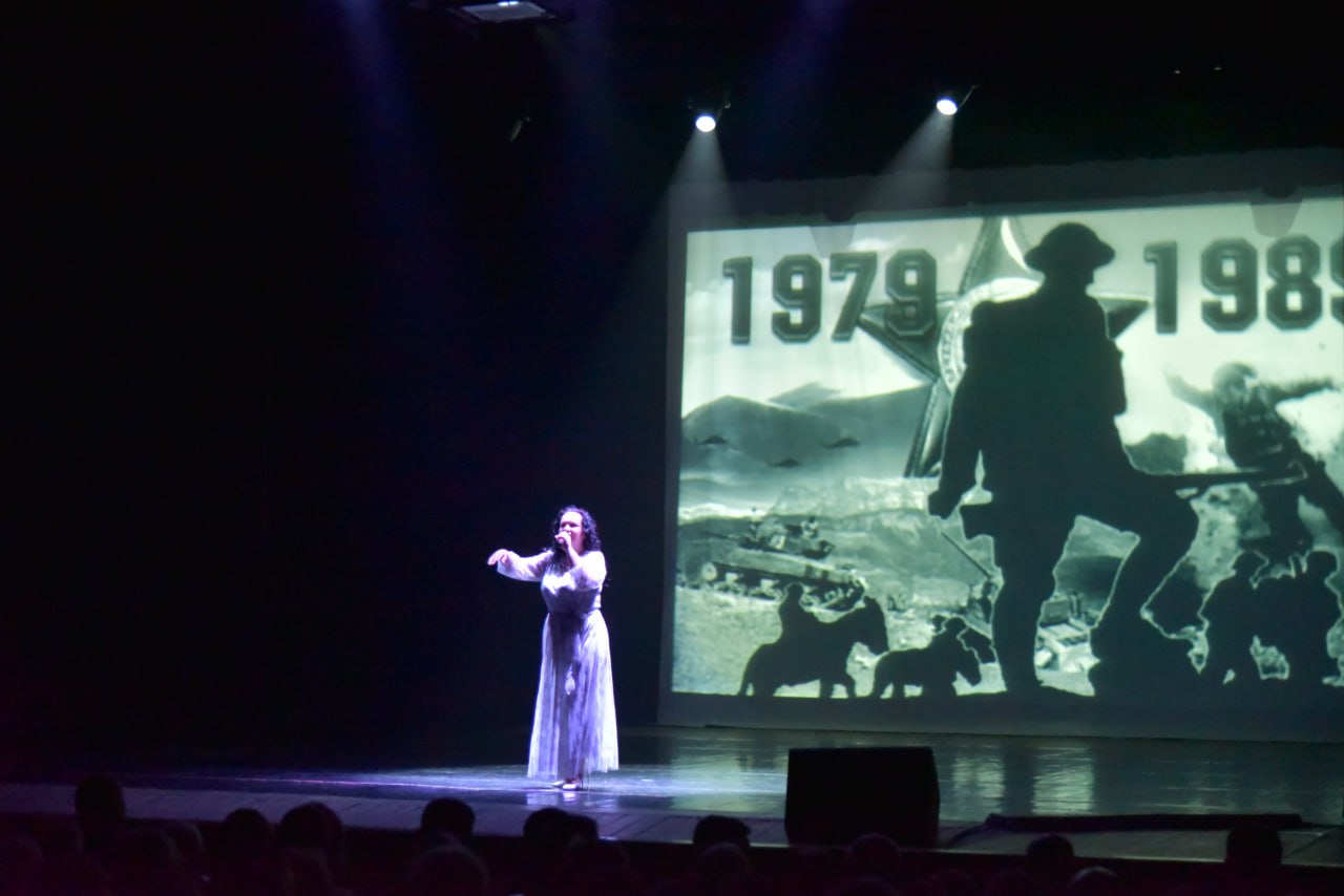 Во Дворце культуры состоялось торжественное мероприятие, посвящённое Дню памяти о россиянах, исполнявших служебный долг за пределами Отечества