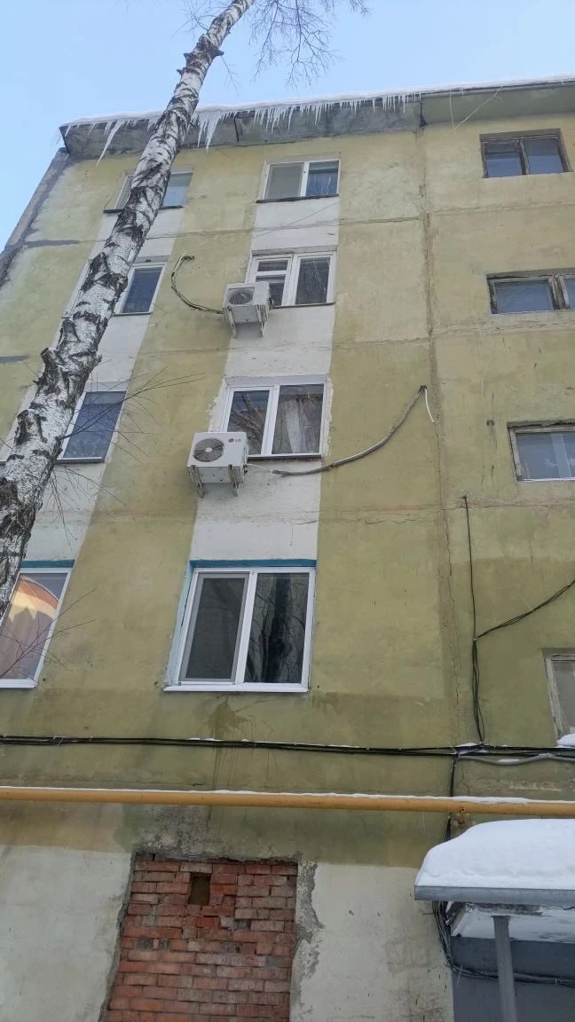 Специалисты управления эксплуатации жилищного фонда и муниципального жилищного контроля продолжают мониторинг очистки от снега территорий многоквартирных домов и своевременной уборки наледи с кровель Специалисты управления эксплуатации жилищного фонда и муниципального жилищного контроля продолжают мониторинг очистки от снега территорий многоквартирных домов и своевременной уборки наледи с кровель