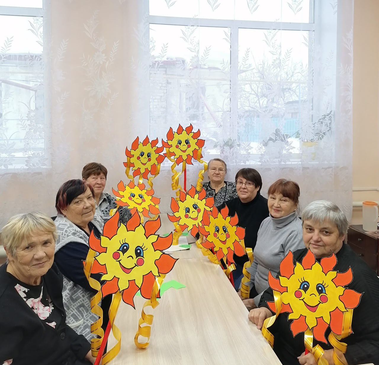 Тепло солнца и рук: творческий процесс в кружке «Мастерицы»