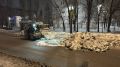 Круглосуточные работы по уборке снега в городе продолжаются