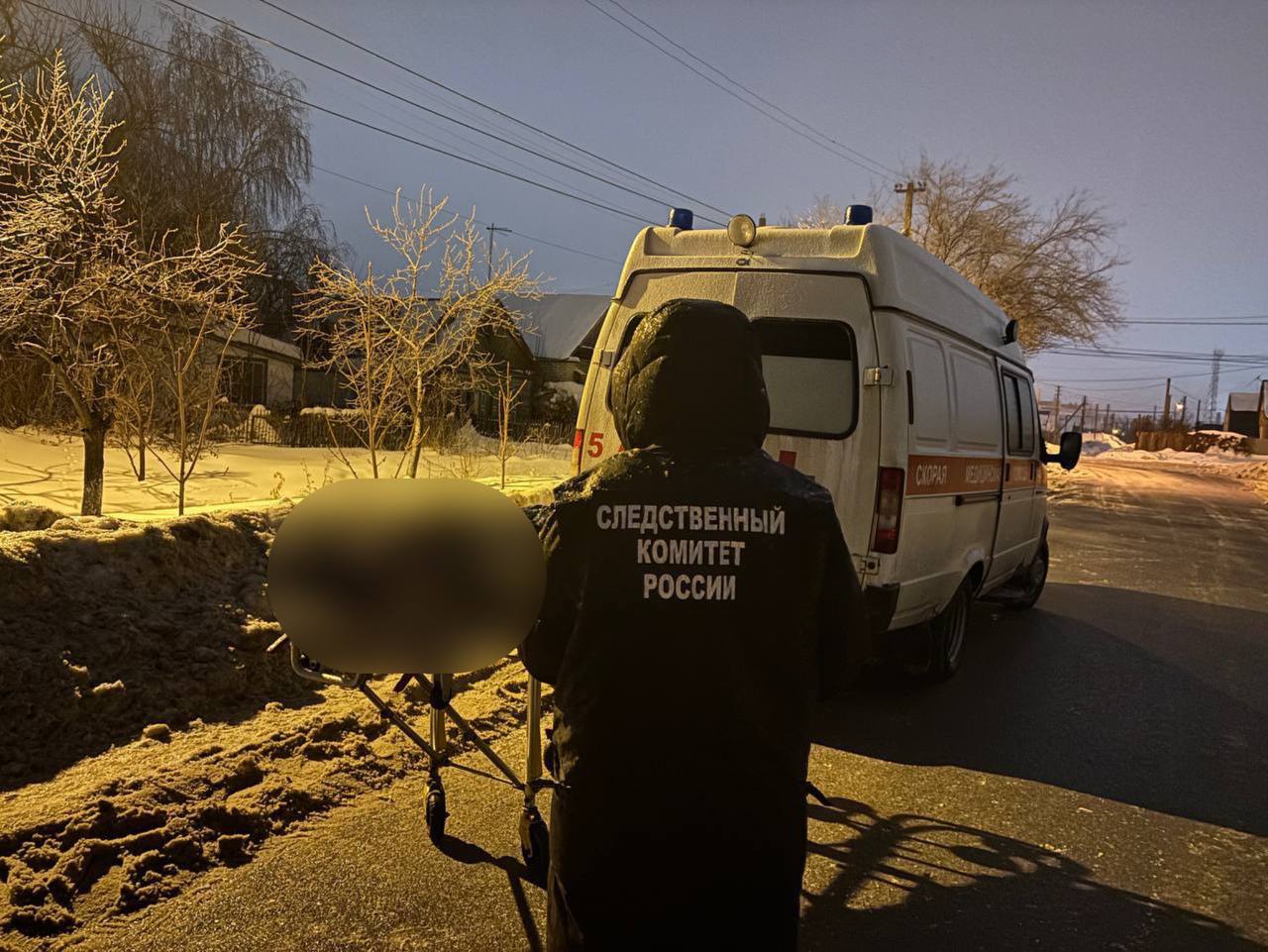 Следователи СК устанавливают обстоятельства пожара в Энгельсском районе