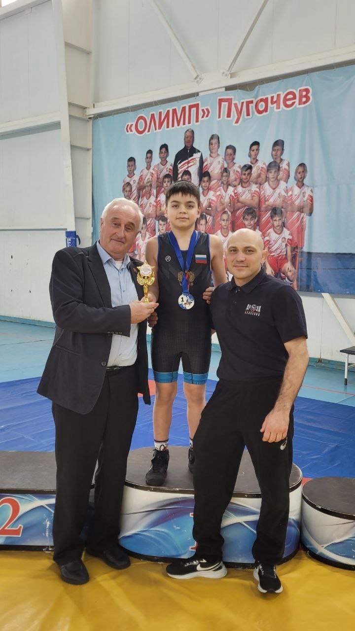 Успех балаковских борцов на турнире в Пугачёве Успех балаковских борцов на турнире в Пугачёве
