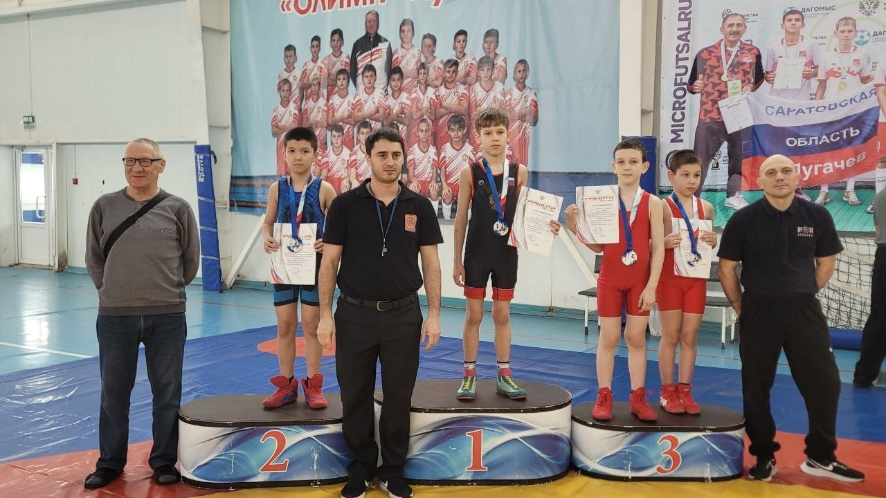 Успех балаковских борцов на турнире в Пугачёве Успех балаковских борцов на турнире в Пугачёве