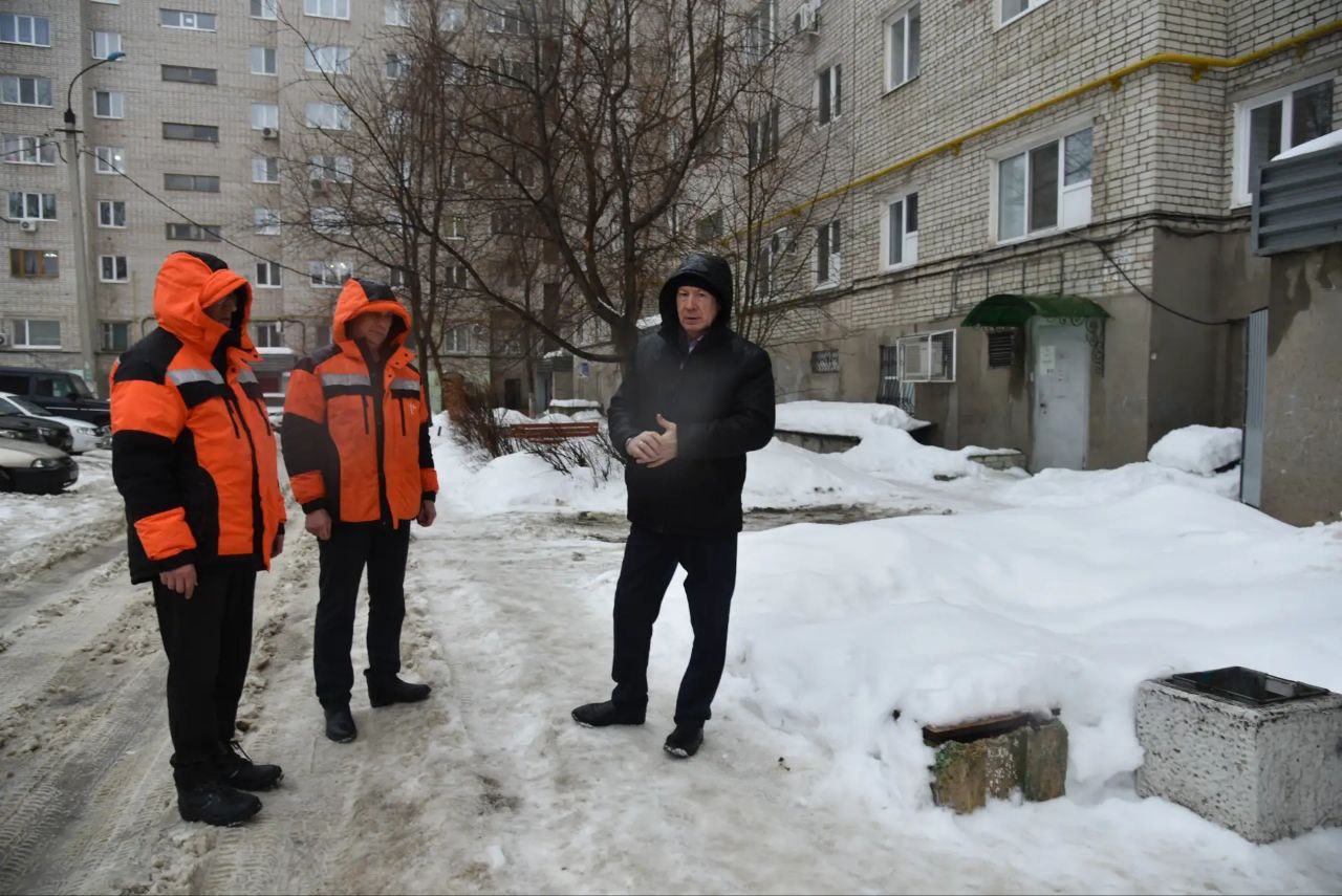 По поручению Сергея Барулина организована комиссия для проверки адресов, где жители жалуются на некачественное отопление По поручению Сергея Барулина организована комиссия для проверки адресов, где жители жалуются на некачественное отопление