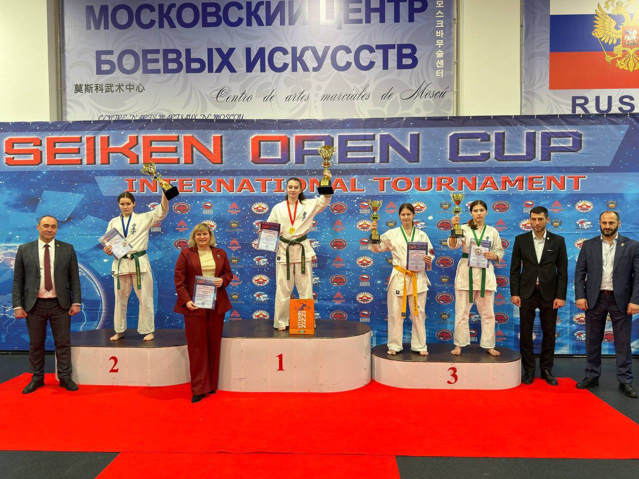 Кира Мулина — серебряный призер международных соревнований по киокушин Кира Мулина — серебряный призер международных соревнований по киокушин