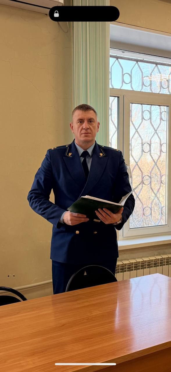 Прокуратура города Балаково поддержала государственное обвинение по уголовному делу в отношении ранее судимого 22-летнего местного жителя