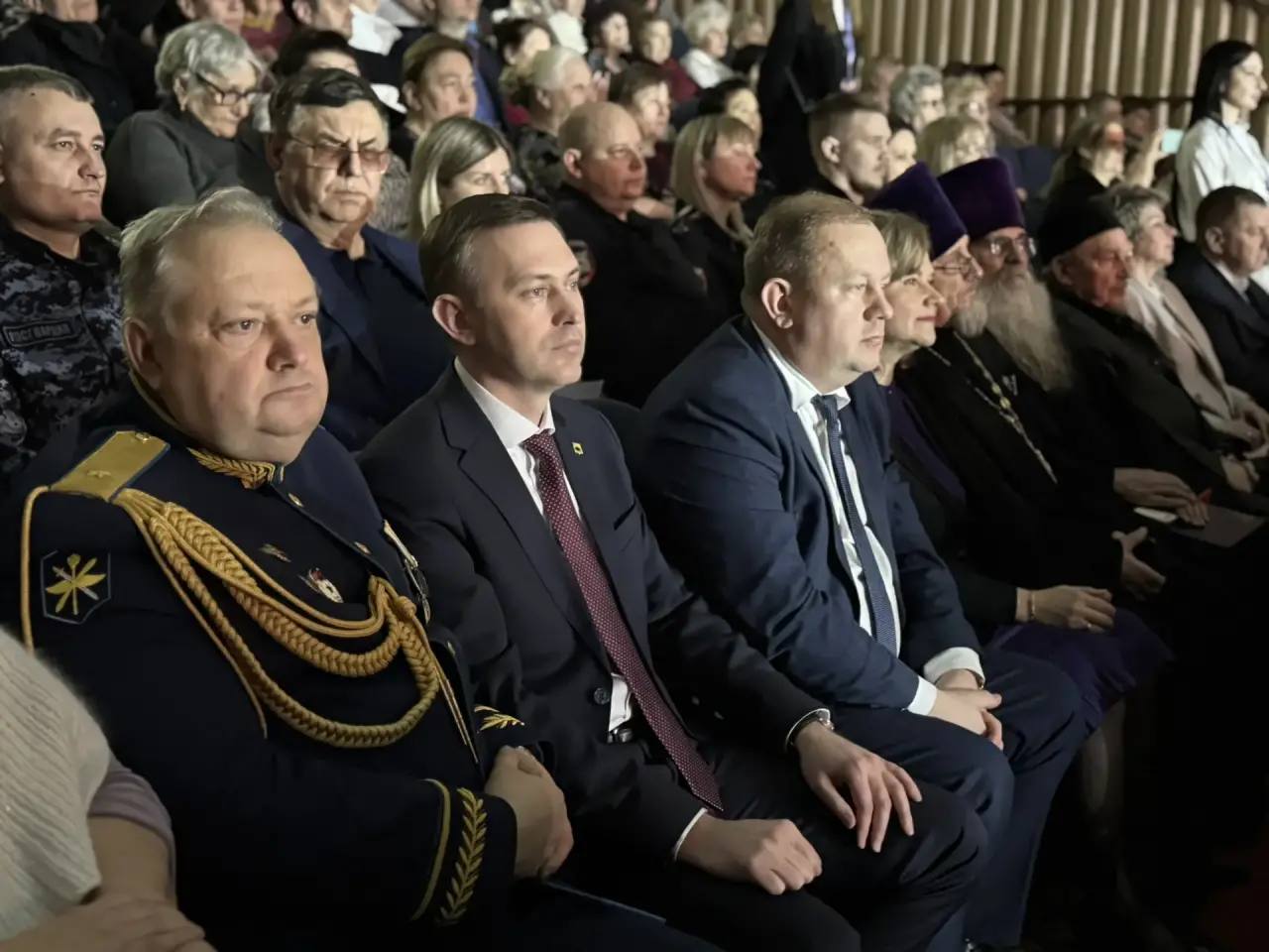 Принял участие в торжественном мероприятии, посвященном Дню защитника Отечества Принял участие в торжественном мероприятии, посвященном Дню защитника Отечества