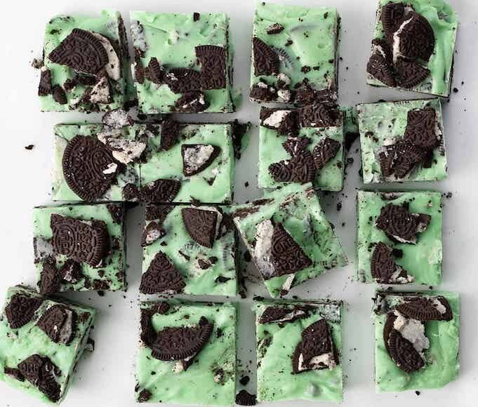 Вкус детства: мятно-шоколадная помадка Oreo Fudge станет вашим любимым десертом