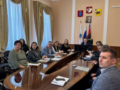 При участии главного архитектора области Анастасии Пузановой состоялась презентация проекта Единого документа города Энгельса