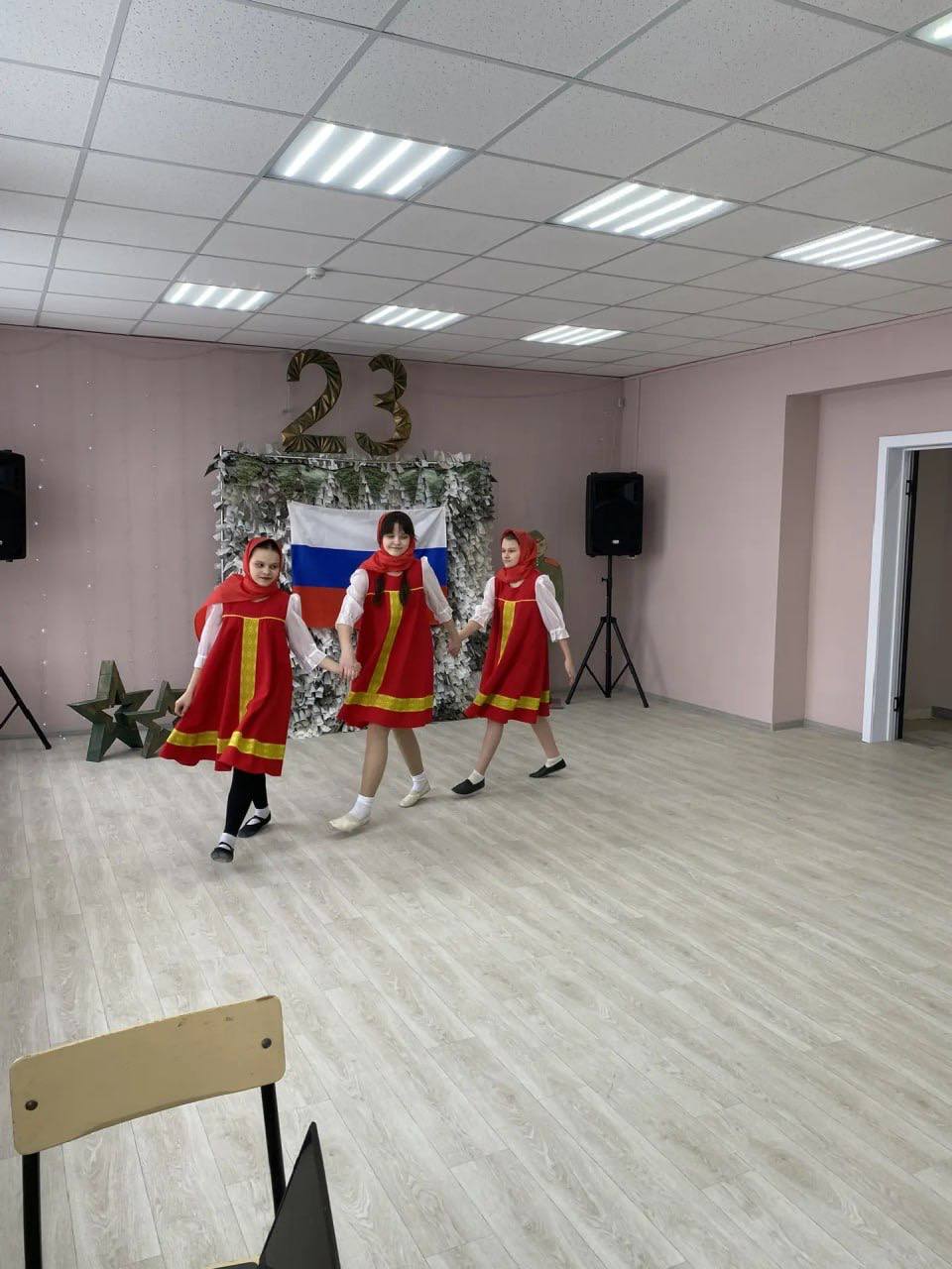 В Николевском чествовали защитников Отечества: концерт, тронувший сердца В Николевском чествовали защитников Отечества: концерт, тронувший сердца