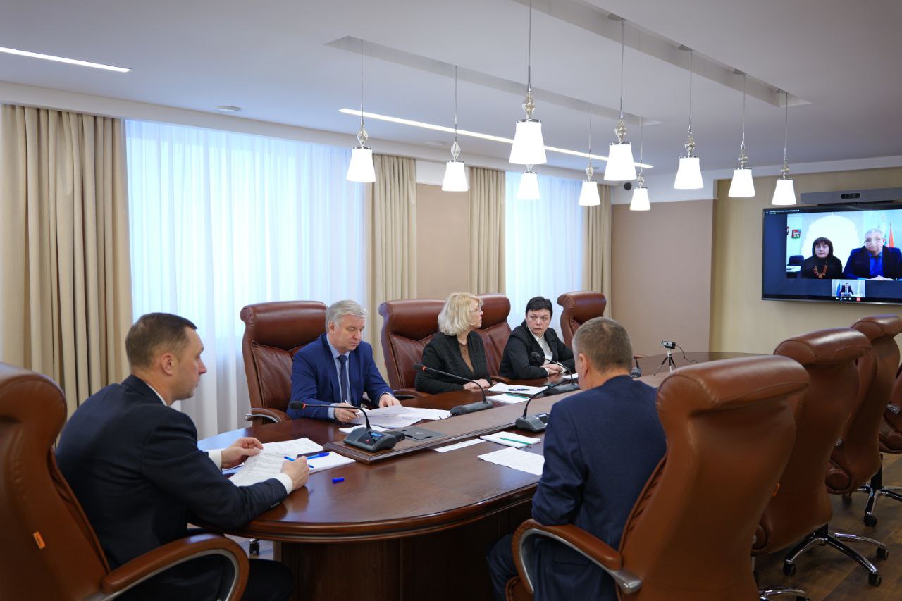 Губернатор Роман Бусаргин провел личный прием граждан Губернатор Роман Бусаргин провел личный прием граждан