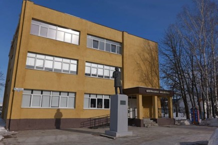 После капитального ремонта в Марксе открылась центральная библиотека