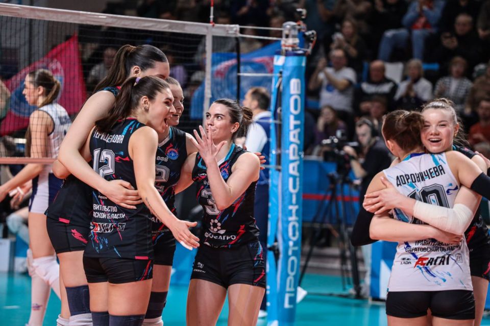 ����������� "������" �������� ������� ������������� "������"