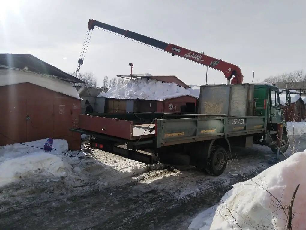 За неделю в Саратове снесли 24 незаконных объекта За неделю в Саратове снесли 24 незаконных объекта