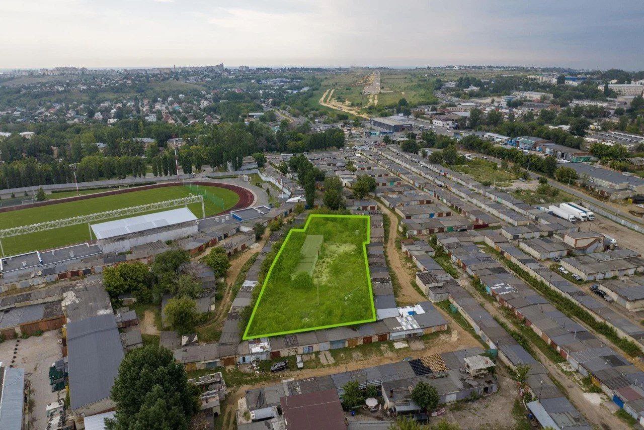 Выставлен на аукцион имущественный комплекс в Кировском районе