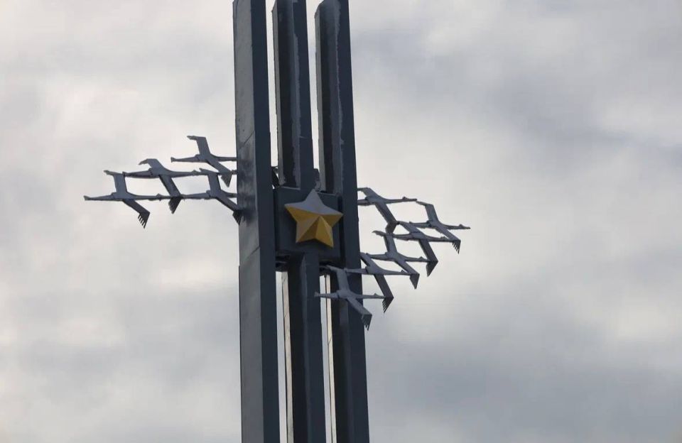 ������� ������ ��������, �������� �� ����� �������