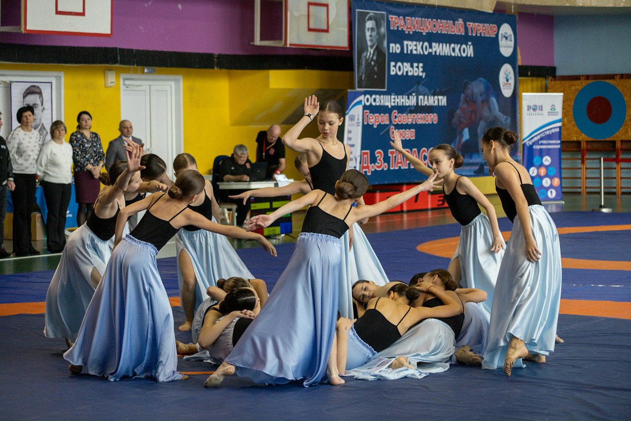 В Балаково прошёл традиционный турнир по греко-римской борьбе В Балаково прошёл традиционный турнир по греко-римской борьбе