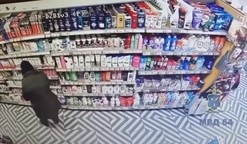 Саратовец подозревается в краже 27 дезодорантов