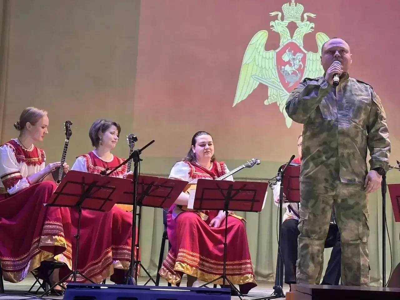 Саратовцы поздравили защитников Отечества в зоне проведения специальной военной операции Саратовцы поздравили защитников Отечества в зоне проведения специальной военной операции