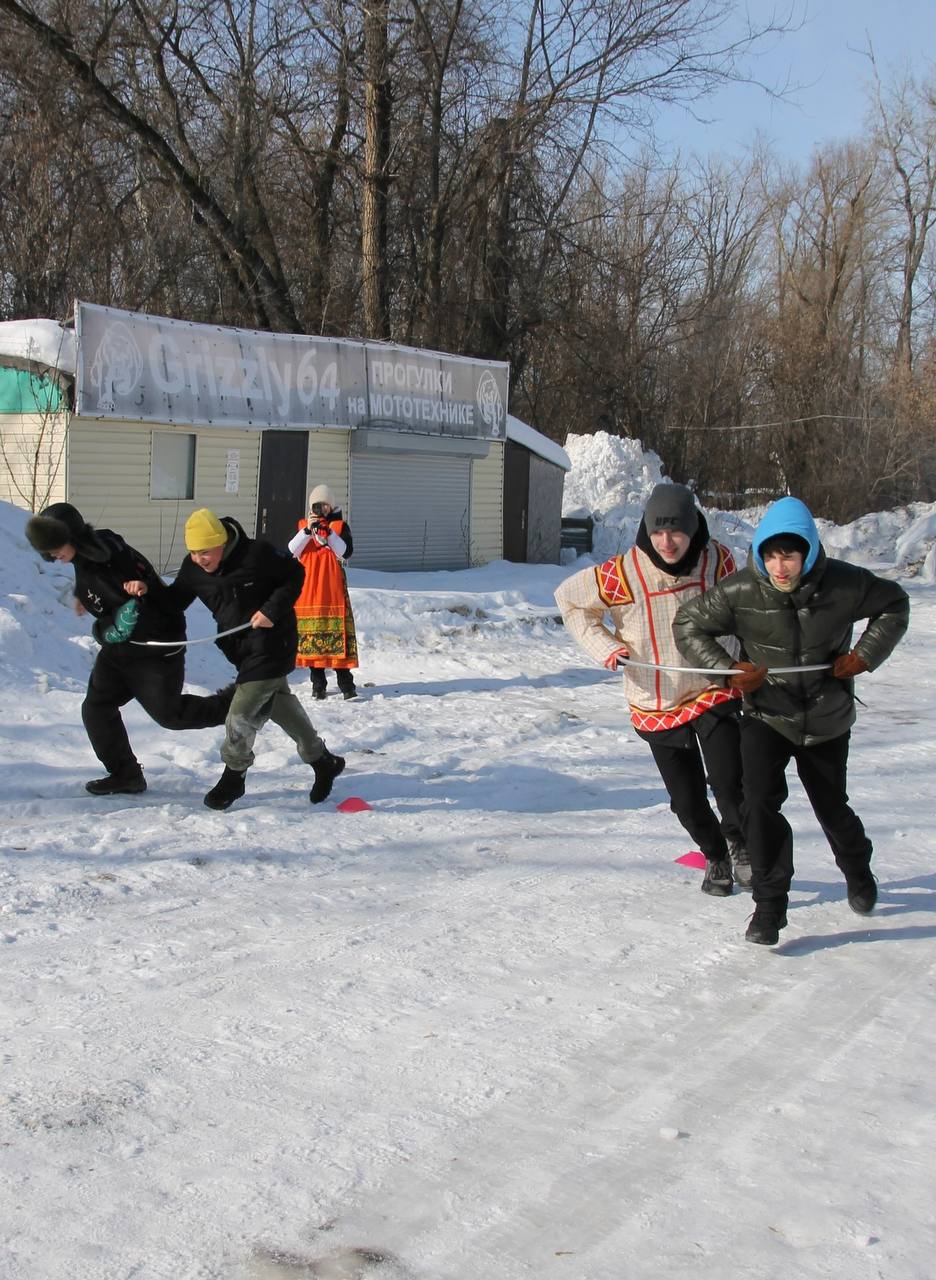 С блинами и играми: как учащиеся Лицея №2 весну зазывали С блинами и играми: как учащиеся Лицея №2 весну зазывали