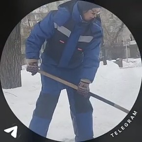 Бригады зелёного хозяйства продолжают мероприятия по уборке снега